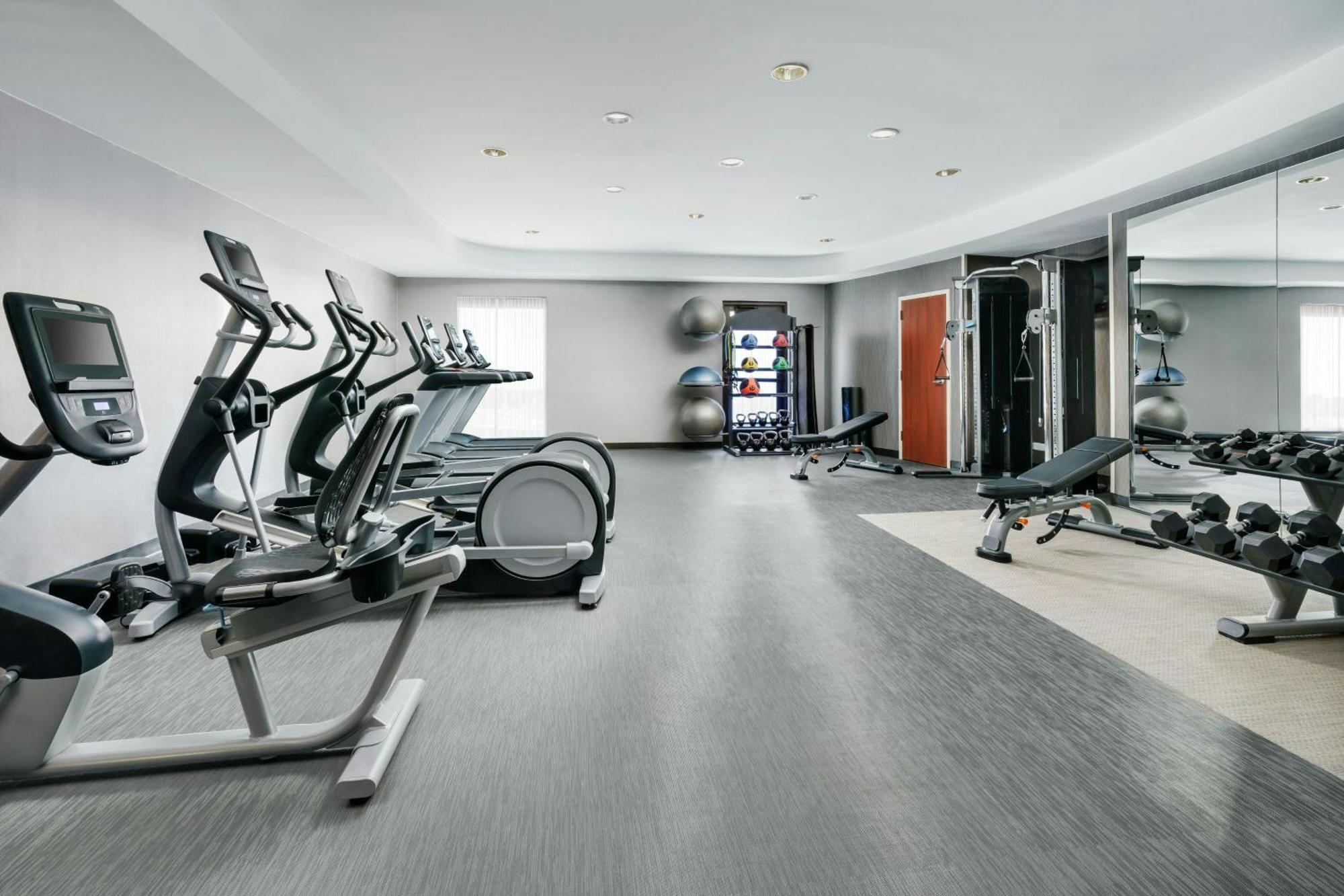 Courtyard Hartford Farmington Hotell Eksteriør bilde
