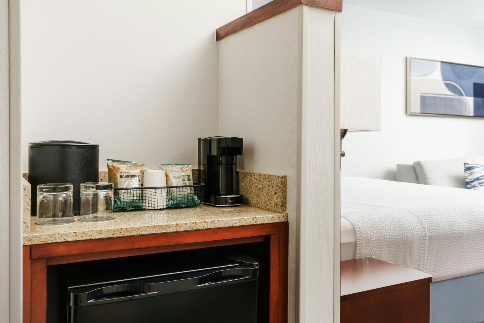 Courtyard Hartford Farmington Hotell Eksteriør bilde
