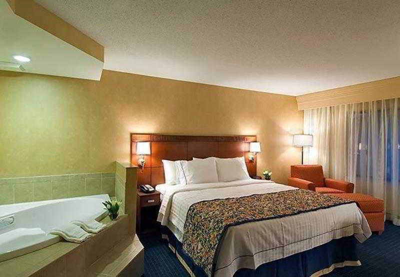Courtyard Hartford Farmington Hotell Eksteriør bilde